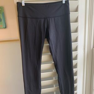 black full length lulu lemon leggings